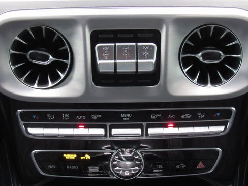 Certified 2021 Mercedes-Benz G 63 AMG 4MATIC image 31