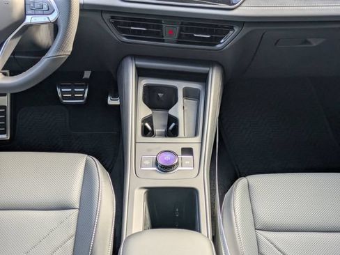 New 2026 Volkswagen Tiguan SE R-Line FWD image 20