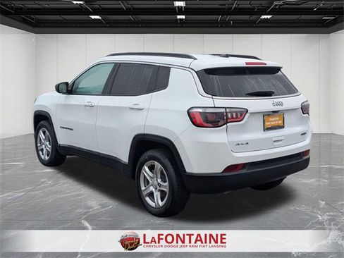 Certified 2024 Jeep Compass Latitude image 3