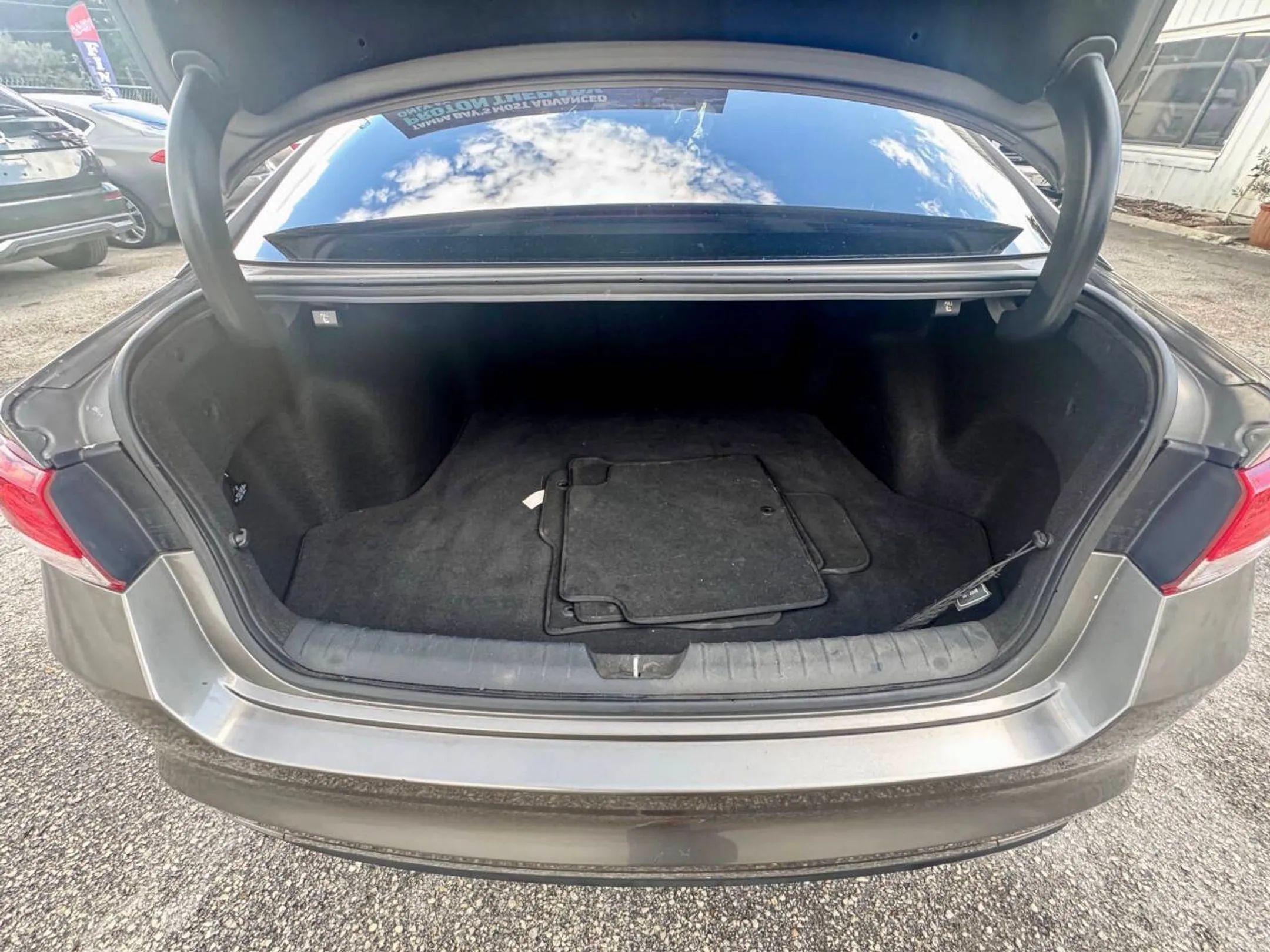 Used 2016 Kia Optima EX FWD image 12