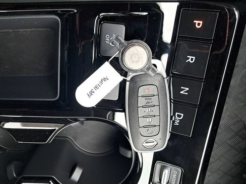 New 2026 Nissan Murano SL AWD/4WD image 30