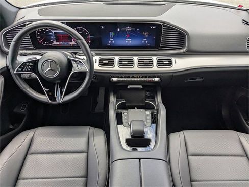 Used 2024 Mercedes-Benz GLE 350 4MATIC image 15