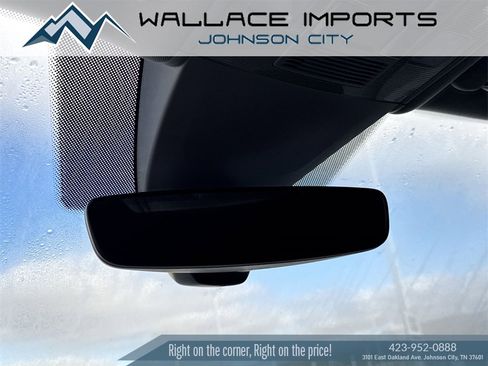 Used 2018 Volkswagen Atlas SE image 16