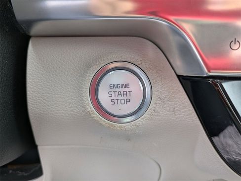 Used 2022 Kia Telluride SX w/ SX Prestige Package image 16