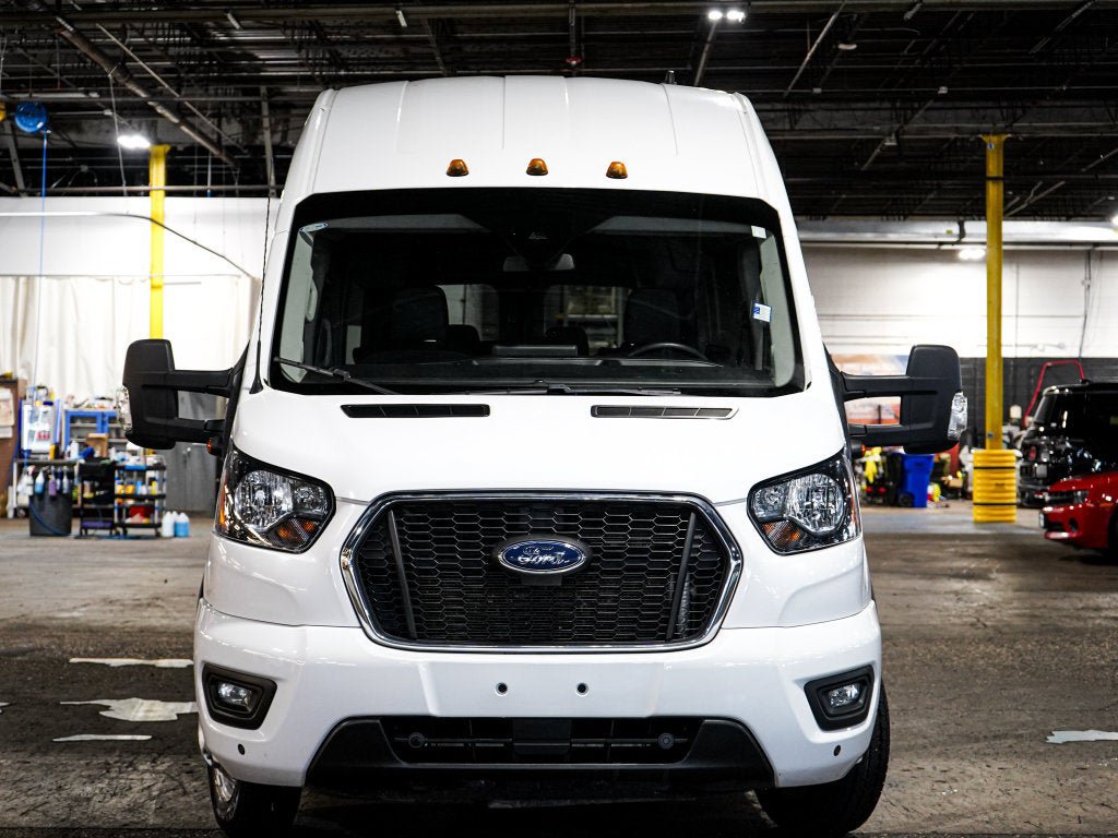 Used 2024 Ford Transit 350 XLT RWD image 3