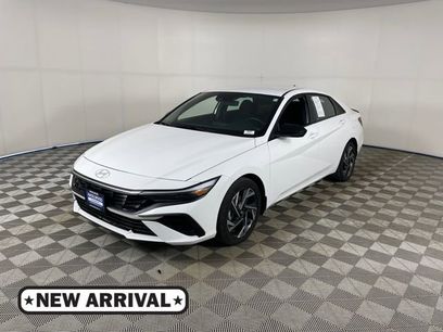 Used 2025 Hyundai Elantra SEL