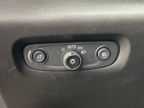 Used 2019 Chevrolet Traverse RS w/ LPO, Floor Liner Package AWD/4WD image 14