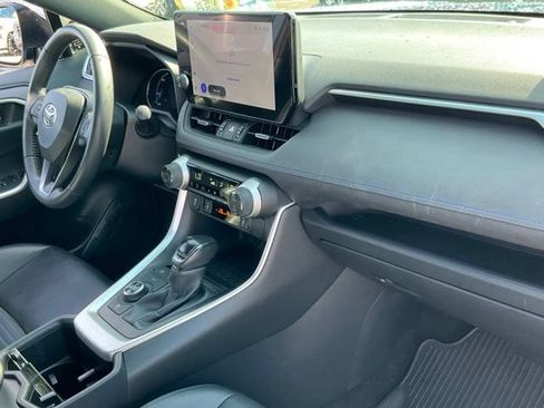 Used 2023 Toyota RAV4 XSE AWD/4WD image 22