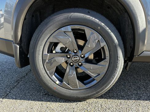 New 2026 Nissan Rogue SV image 17