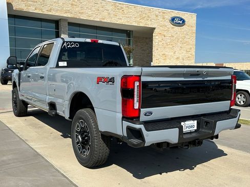 New 2026 Ford F350 Platinum w/ FX4 Off-Road Package image 36
