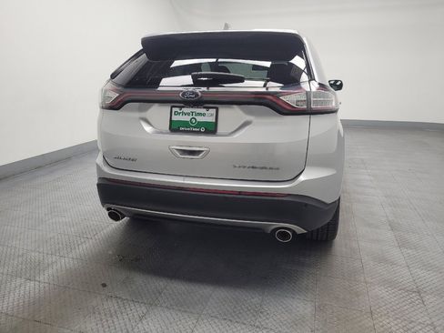 Used 2017 Ford Edge Titanium w/ Equipment Group 301A FWD image 7