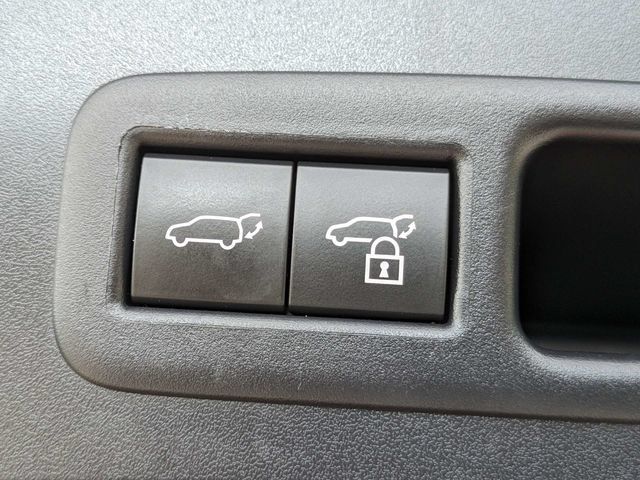 Used 2023 Lexus UX 250h FWD w/ Accessory Package (Z2) image 14
