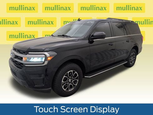 Used 2022 Ford Expedition Max XLT image 11