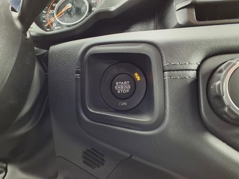 New 2026 Jeep Wrangler Unlimited Rubicon AWD/4WD image 8