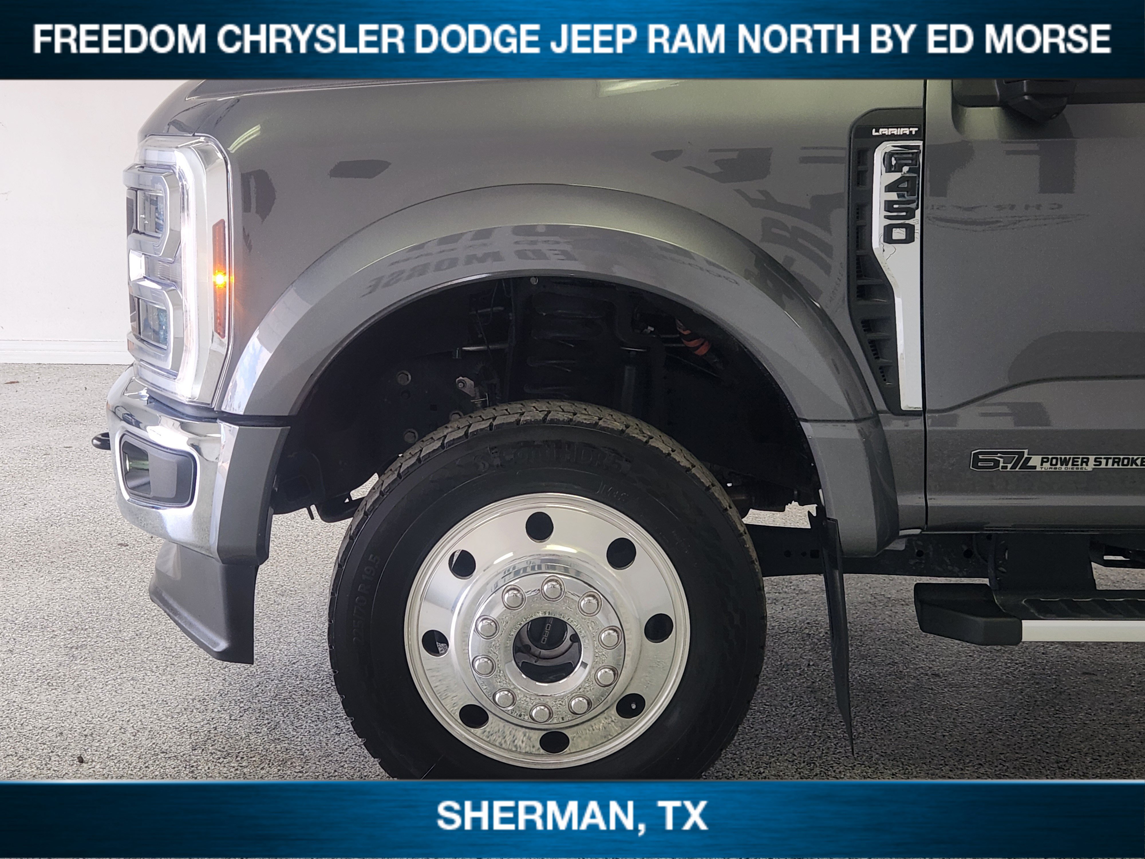 Used 2025 Ford F450 Lariat w/ Camper Package AWD/4WD image 6