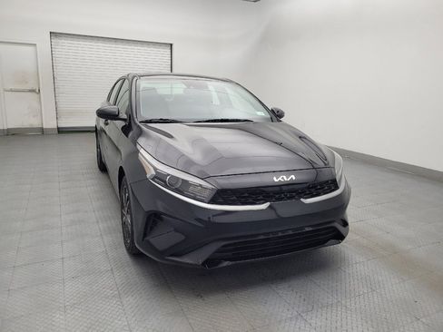 Used 2022 Kia Forte LXS FWD image 14