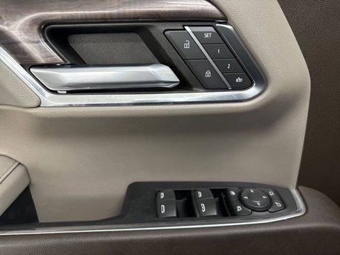 Certified 2023 Chevrolet Silverado 1500 LTZ w/ Z71 Off-Road Package image 31