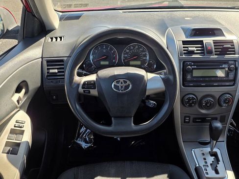 Used 2012 Toyota Corolla S image 16