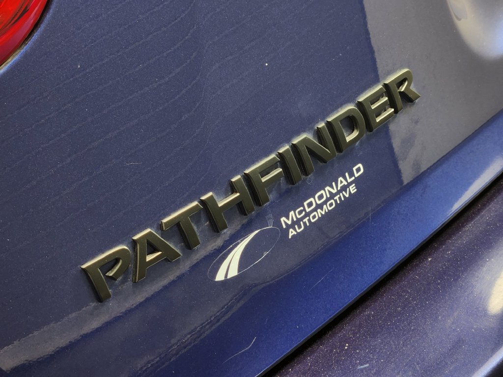 Used 2019 Nissan Pathfinder SL w/ Rock Creek Edition FWD image 10