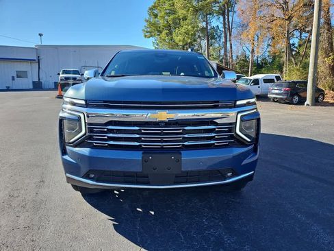 New 2026 Chevrolet Suburban Premier image 9
