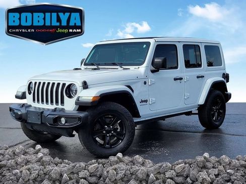 Used 2023 Jeep Wrangler Unlimited Sahara AWD/4WD image 1