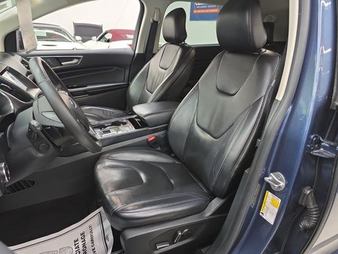 Used 2019 Ford Edge Titanium AWD/4WD image 7