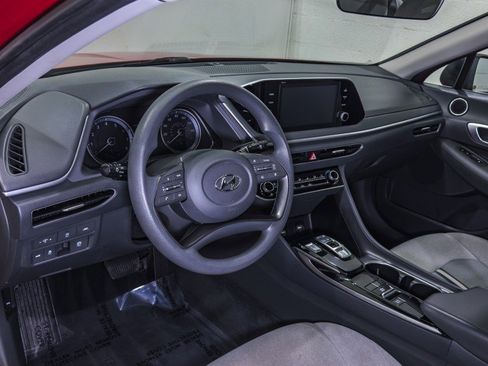 Used 2022 Hyundai Sonata SE image 12