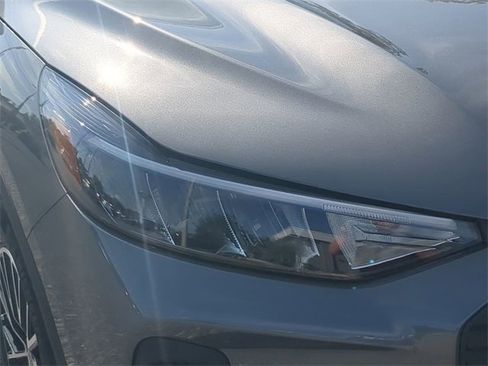 New 2025 Ford Escape SE image 24