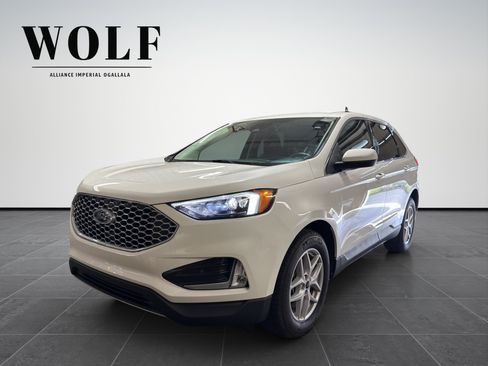 Used 2024 Ford Edge SEL w/ Convenience Package AWD/4WD image 8