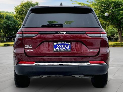 Used 2024 Jeep Grand Cherokee Limited image 4