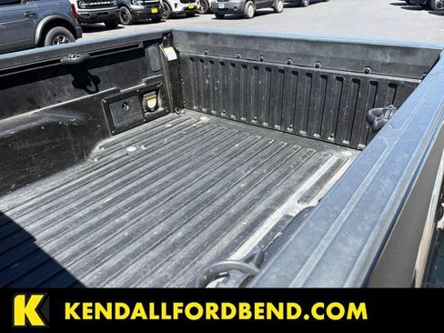 Used 2021 Toyota Tacoma TRD Off-Road w/ TRD Premium Off Road Package AWD/4WD image 23