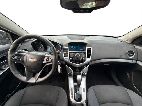 Used 2016 Chevrolet Cruze LT FWD image 22