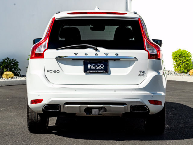 Used 2017 Volvo XC60 T6 Dynamic w/ Preferred Option Package AWD/4WD image 9