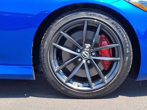 Certified 2024 Nissan Z Performance w/ Floor Mat Package RWD image 8