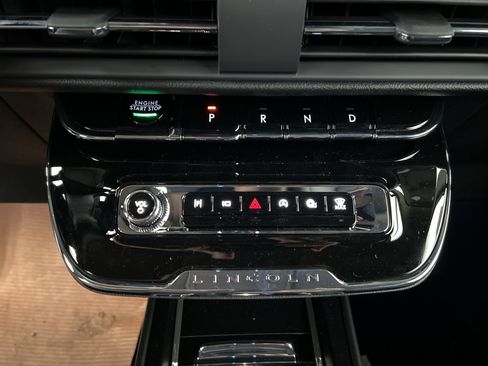 New 2026 Lincoln Corsair Reserve image 14