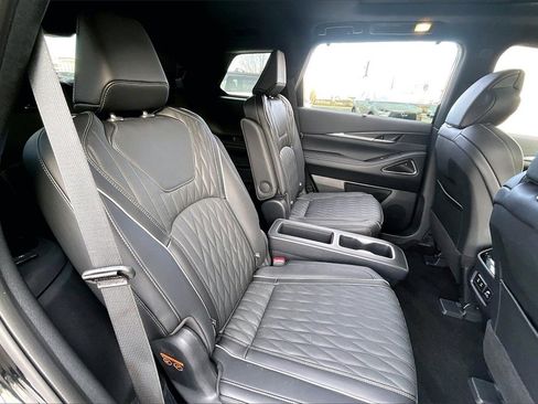 Certified 2026 INFINITI QX60 Autograph w/ Dark Cargo Package image 30