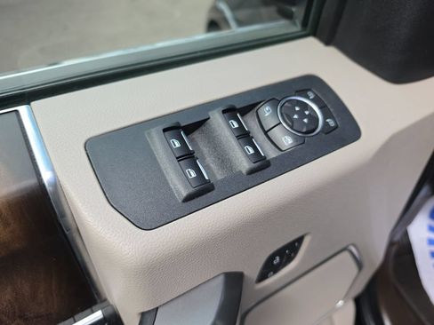 Used 2019 Ford F150 Limited AWD/4WD image 12