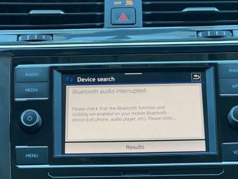 Used 2021 Volkswagen Tiguan S image 92