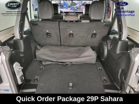 Used 2023 Jeep Wrangler Unlimited Sahara w/ Cold Weather Group AWD/4WD image 15