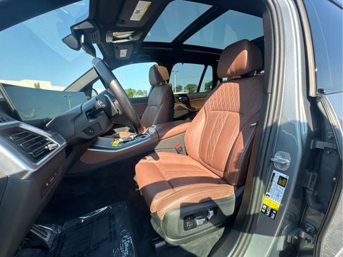 Used 2024 BMW X5 M60i AWD/4WD image 10