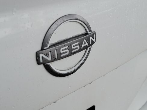 Used 2024 Nissan Versa SV FWD image 10