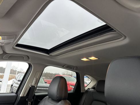 Used 2025 MAZDA CX-5 AWD 2.5 S w/ Preferred Package image 38