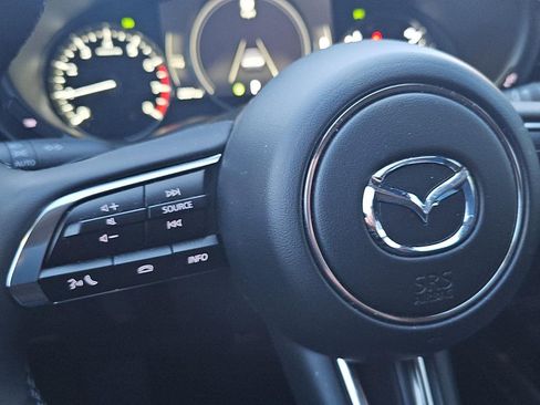 Used 2025 MAZDA CX-30 2.5 Turbo w/ Premium Package image 17