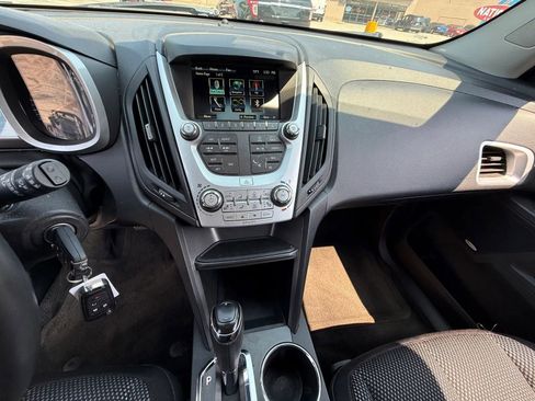 Used 2017 Chevrolet Equinox LT w/ Convenience Package image 17