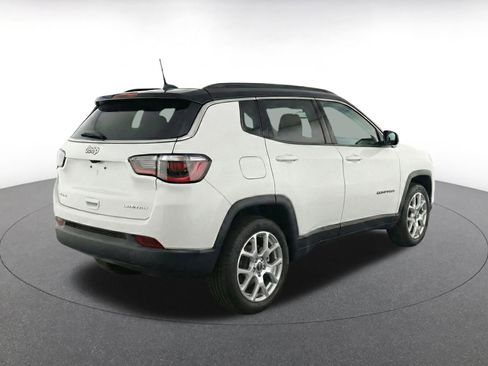 Used 2025 Jeep Compass Limited AWD/4WD image 9
