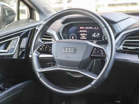 Certified 2023 Audi Q4 e-tron Premium Plus w/ Premium Plus RWD image 17