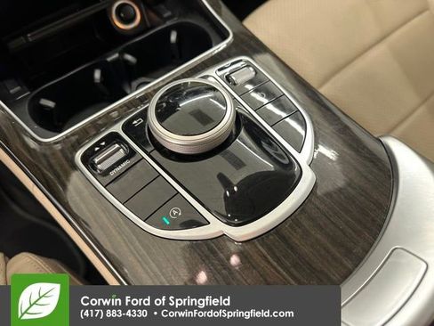 Used 2018 Mercedes-Benz C 300 Sedan image 25