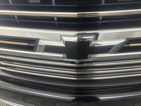 Certified 2021 Chevrolet Silverado 1500 High Country w/ Technology Package AWD/4WD image 33