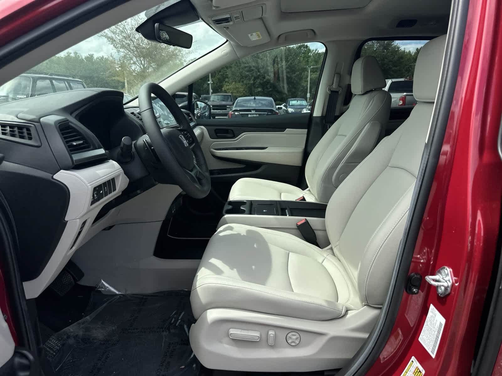 New 2026 Honda Odyssey EX-L image 13