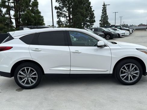 Used 2024 Acura RDX w/ Technology Package image 6